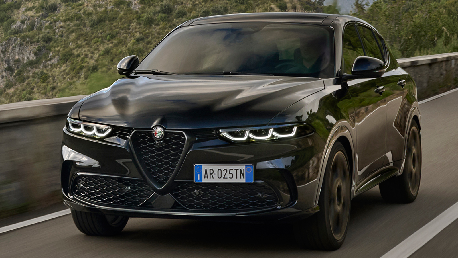 Alfa Romeo: Πρεμιέρα για τη νέα ειδική έκδοση Intensa 